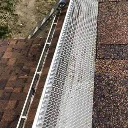 gutter screen installation Point Lookout ny